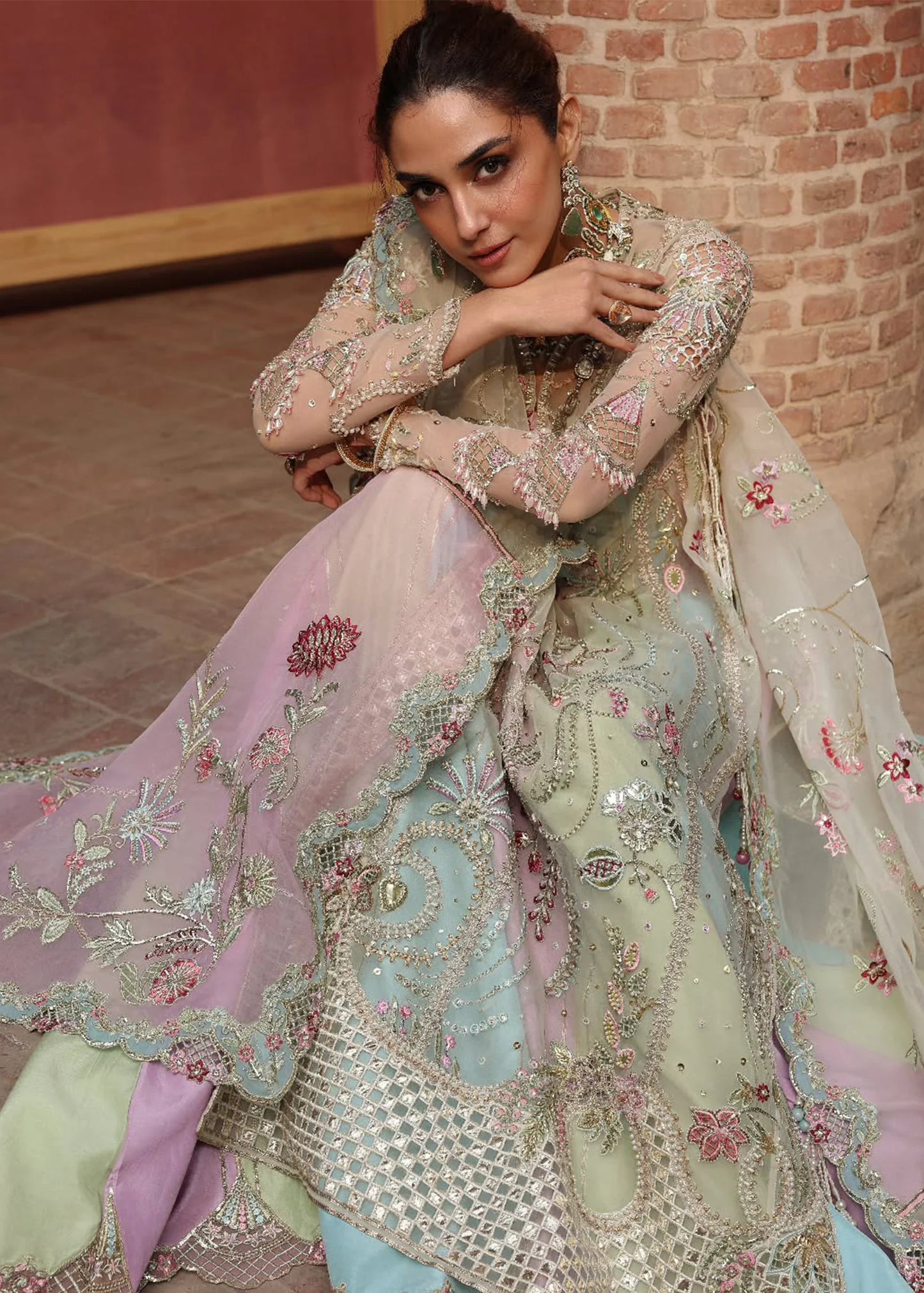 RANGOLI | JHILMIL | CRIMSON