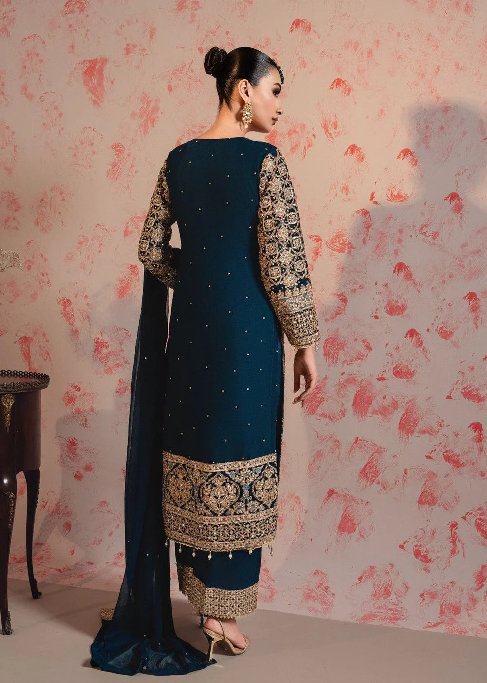 Zarlashta | Haseens