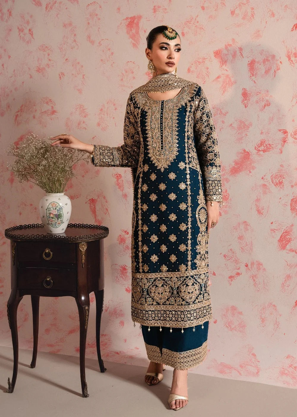 Zarlashta | Haseens