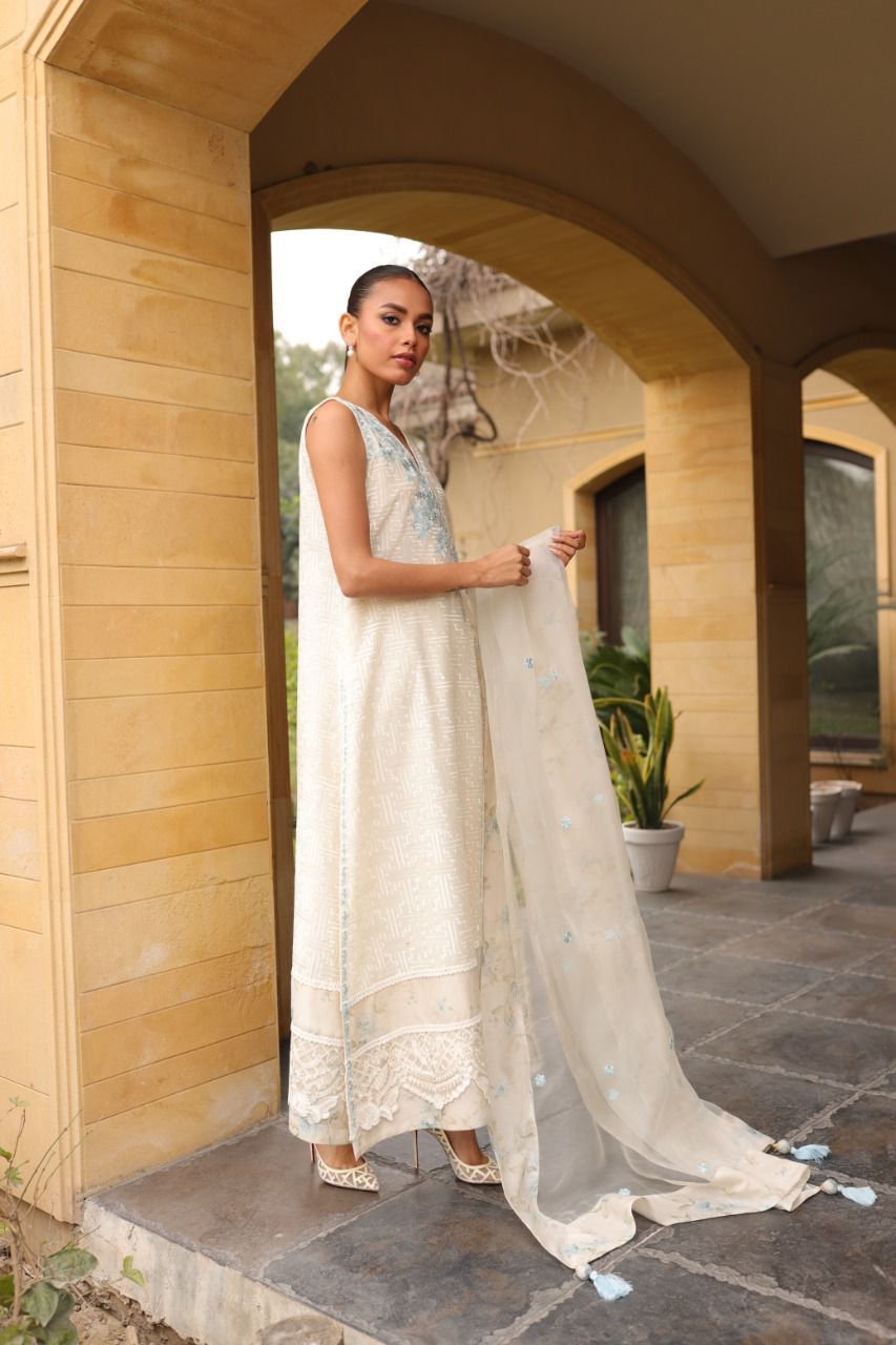 X-003 | Riffat & Sana