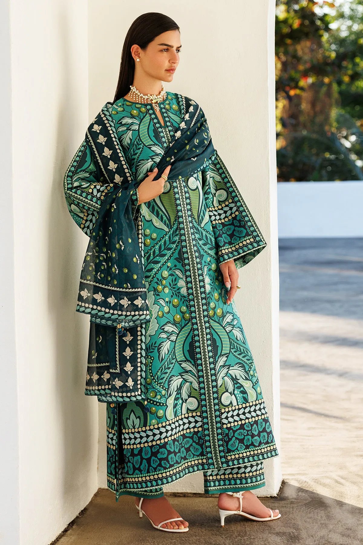 Digital Printed Lawn USE-9313 | Unstitched Summer '26 | Jazmin