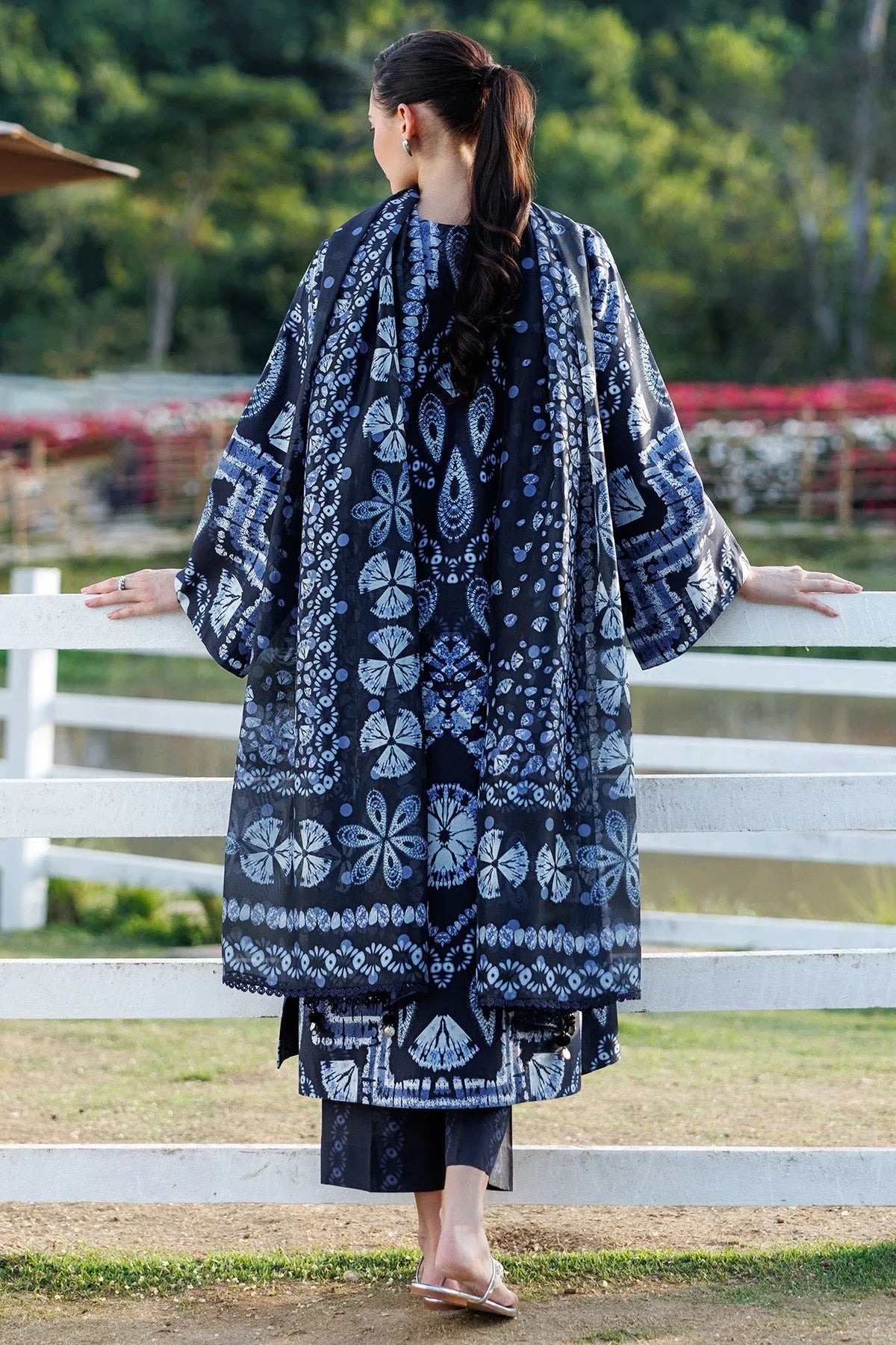 Digital Printed Lawn USE-9318 | Unstitched Summer '26 | Jazmin