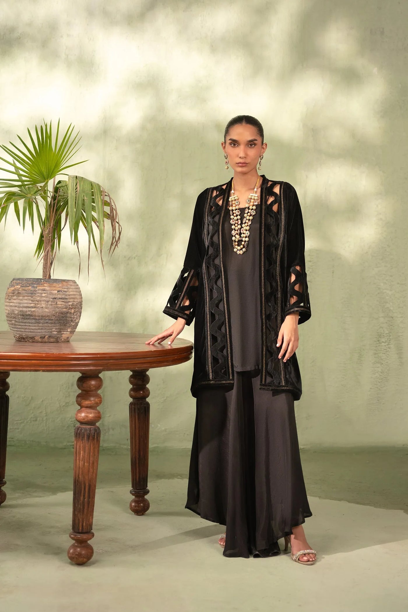 Elma | Velvet Collection '25 | Studio Mehr