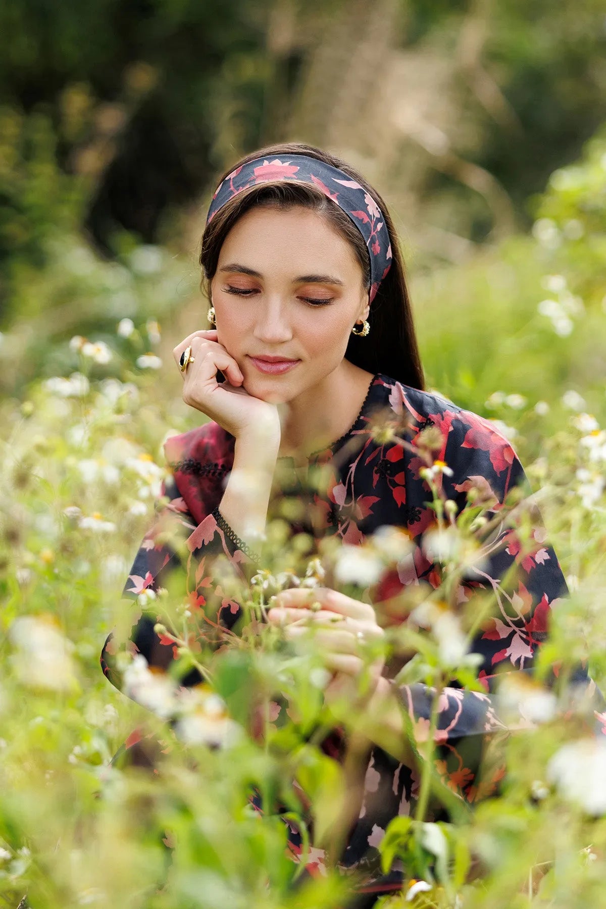 Embroidered Lawn USE-9290 | Unstitched Summer '26 | Jazmin