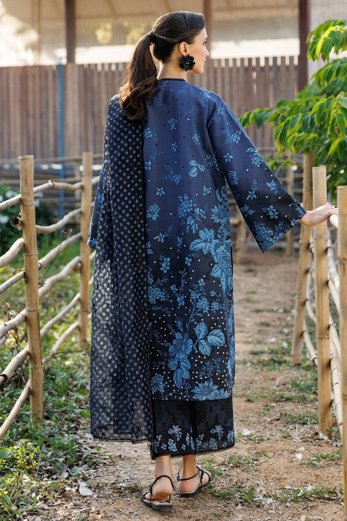 Embroidered Lawn USE-9295 | Unstitched Summer '26 | Jazmin
