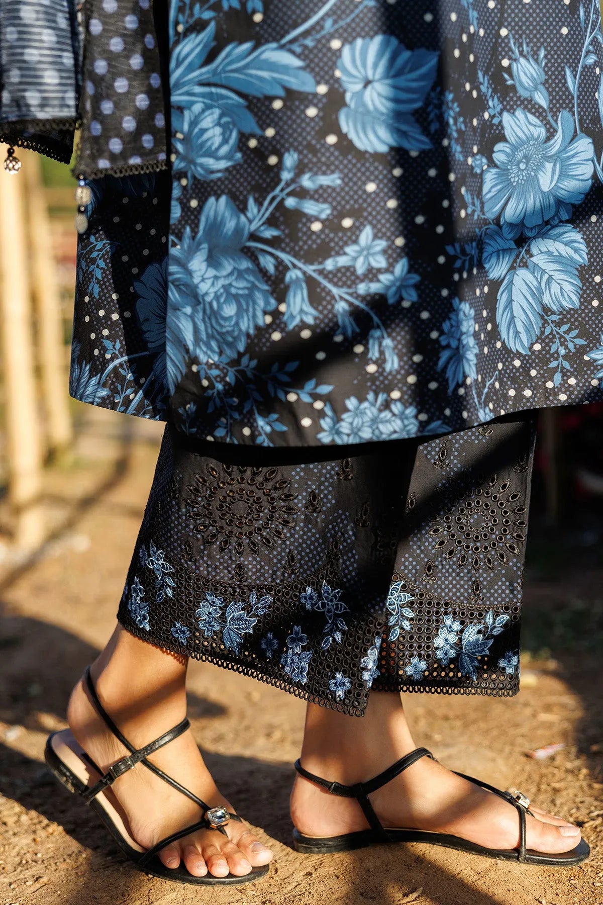 Embroidered Lawn USE-9295 | Unstitched Summer '26 | Jazmin