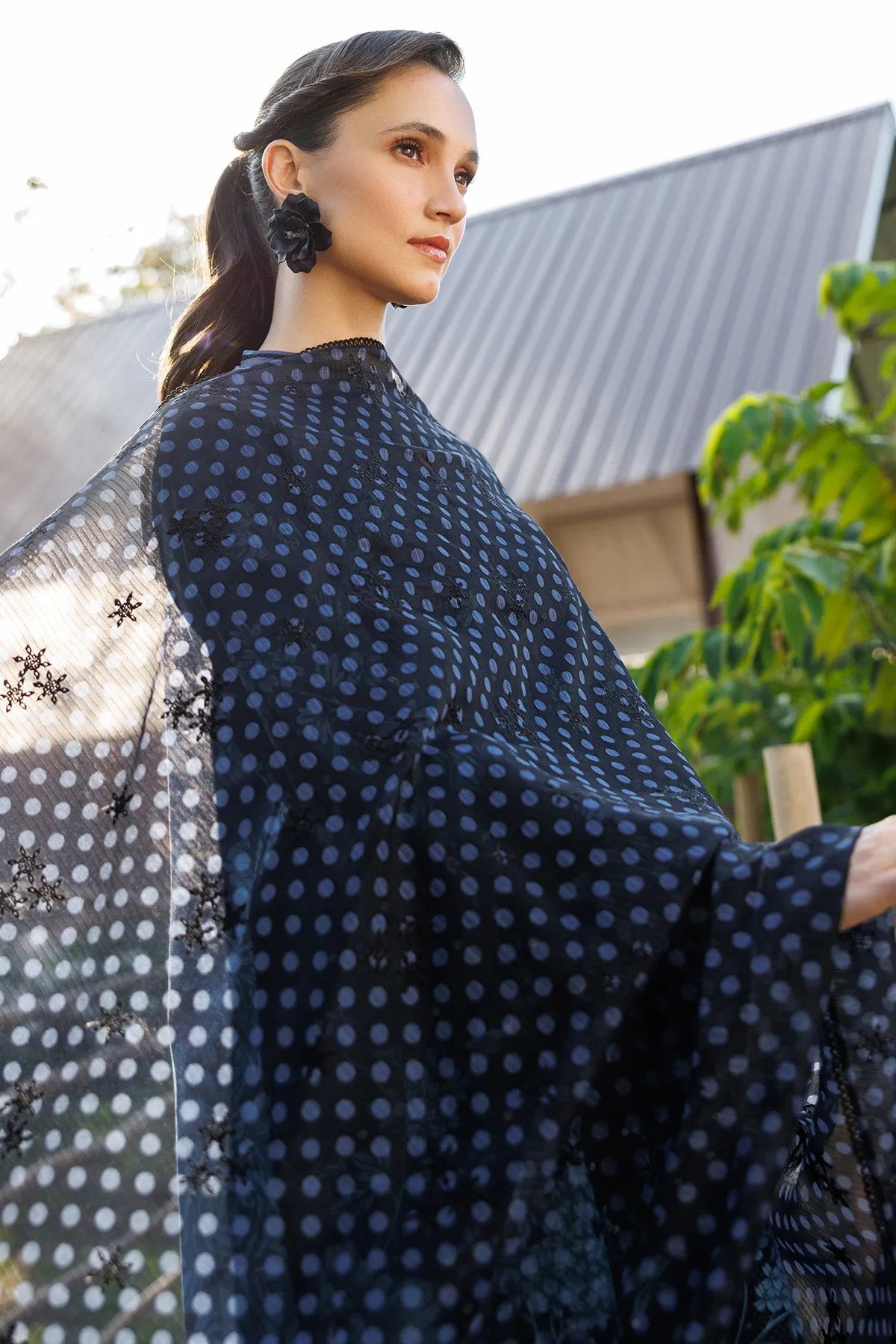 Embroidered Lawn USE-9295 | Unstitched Summer '26 | Jazmin