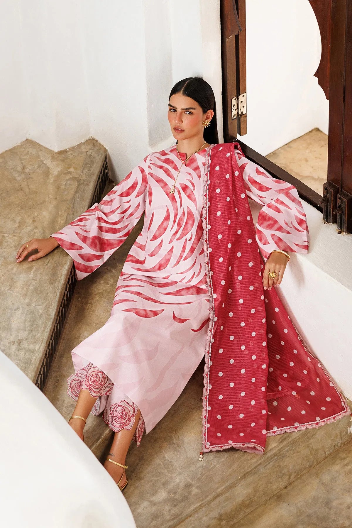 Embroidered Lawn USE-9297 | Unstitched Summer '26 | Jazmin