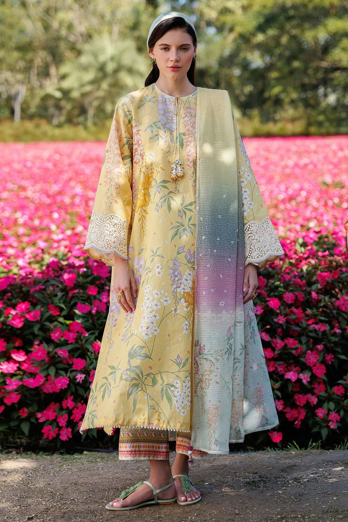 Embroidered Lawn USE-9299 | Unstitched Summer '26 | Jazmin