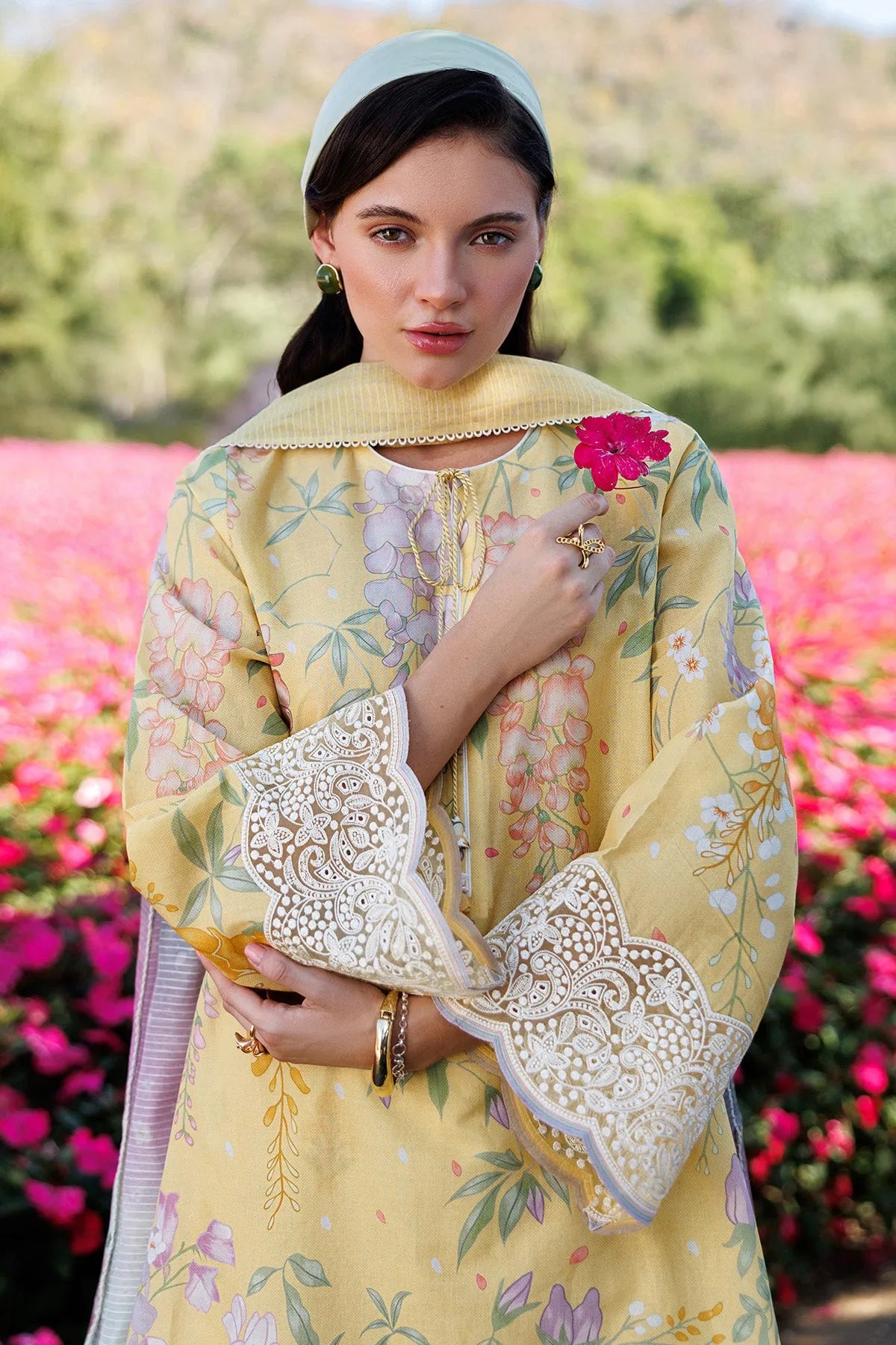 Embroidered Lawn USE-9299 | Unstitched Summer '26 | Jazmin