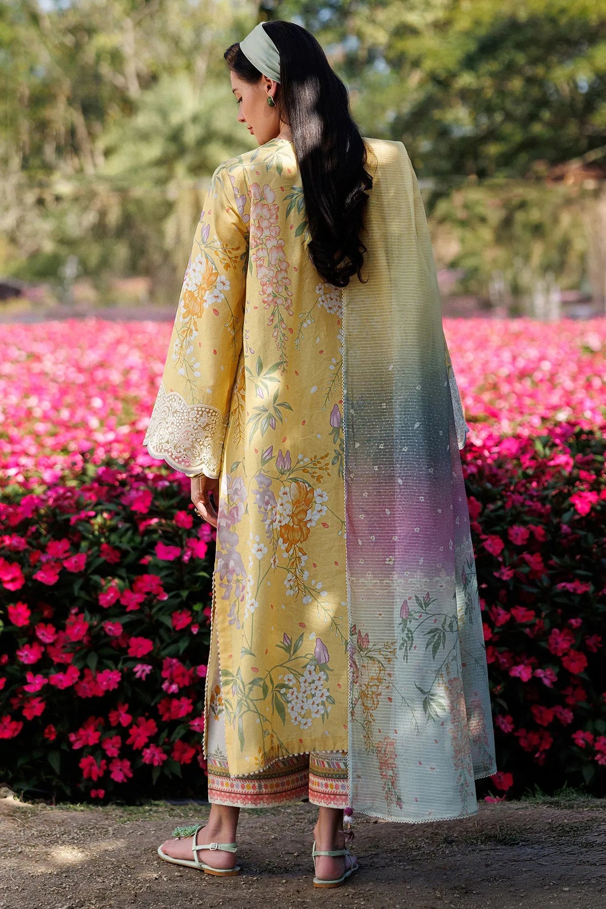 Embroidered Lawn USE-9299 | Unstitched Summer '26 | Jazmin