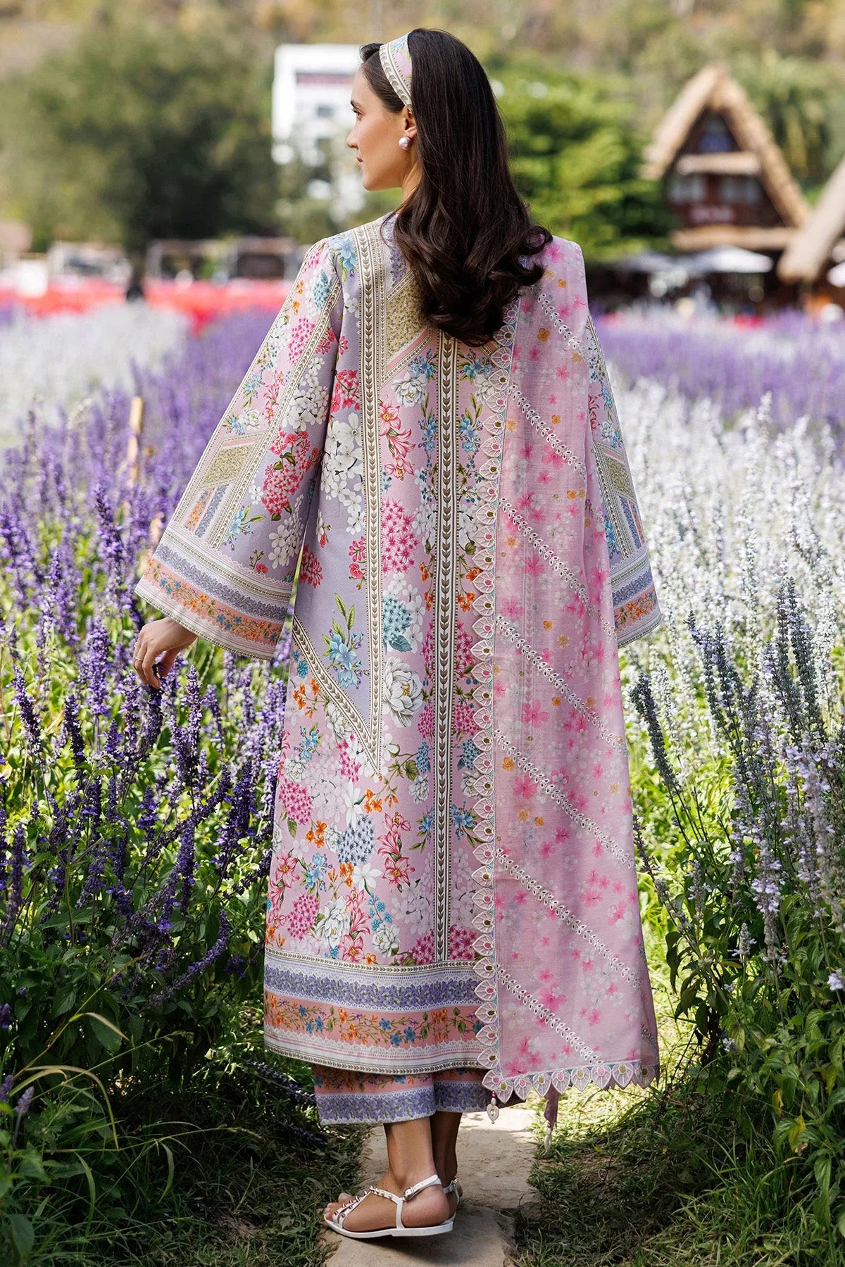 Embroidered Lawn USE-9300 | Unstitched Summer '26 | Jazmin