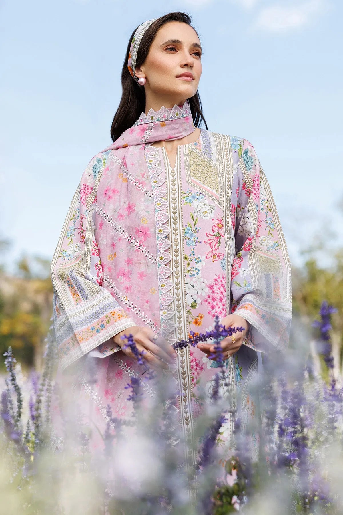 Embroidered Lawn USE-9300 | Unstitched Summer '26 | Jazmin