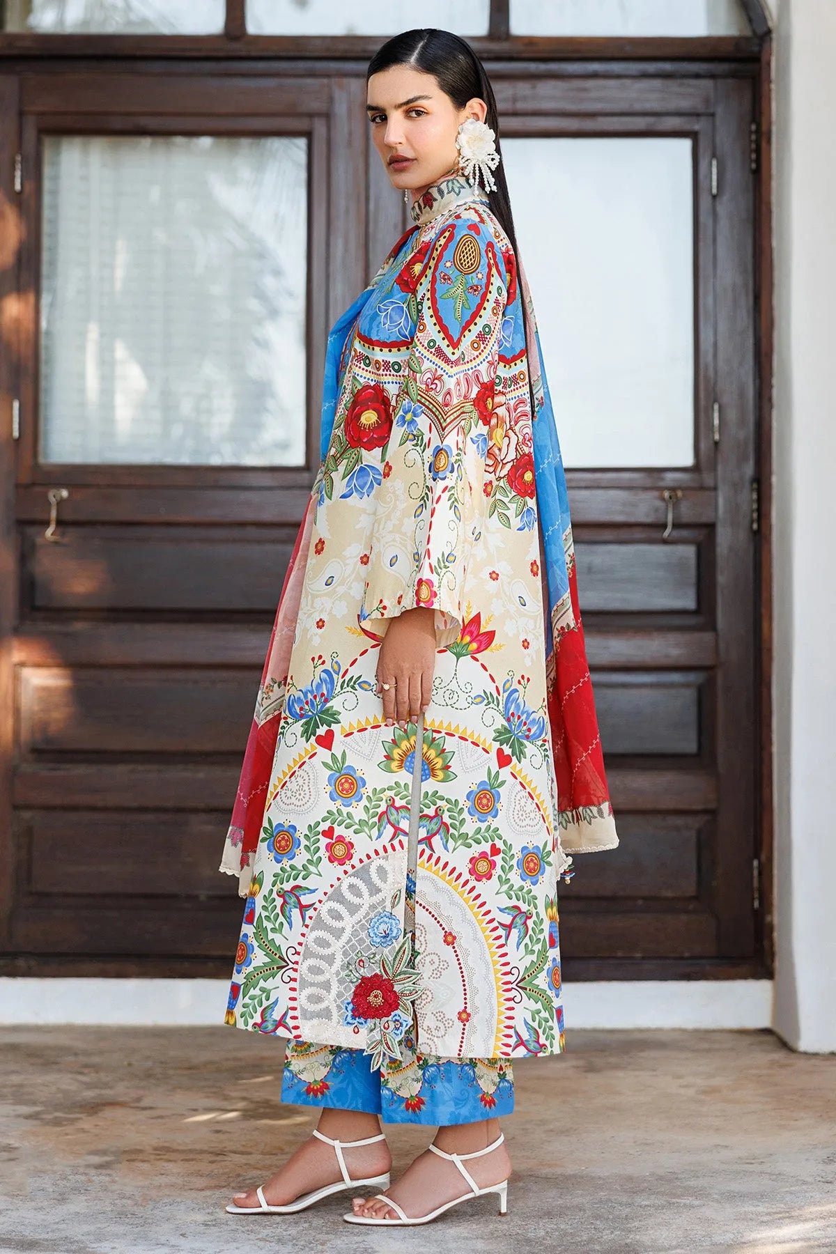 Embroidered Lawn USE-9312 | Unstitched Summer '26 | Jazmin
