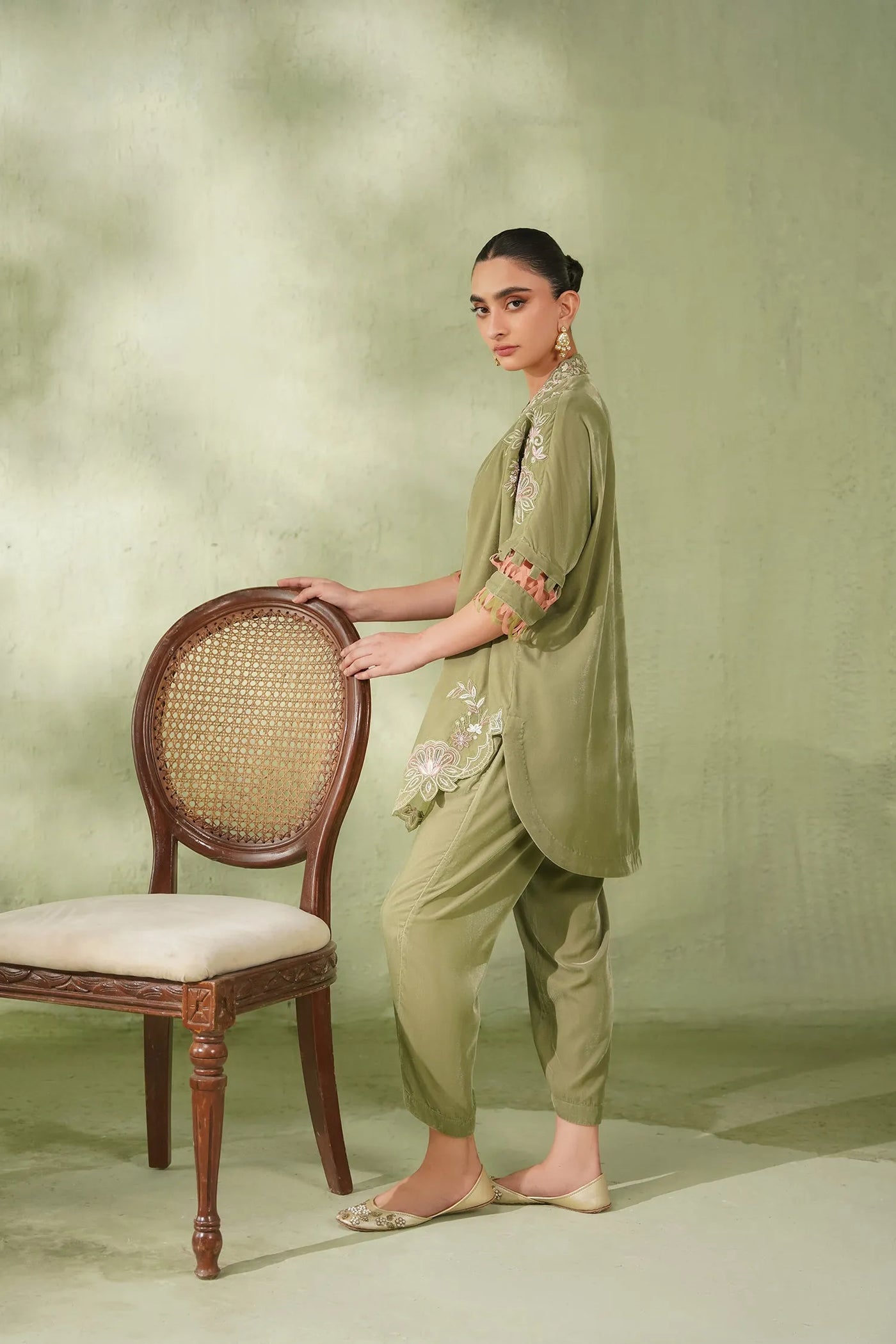 Green Saphire | Velvet Collection '25 | Studio Mehr