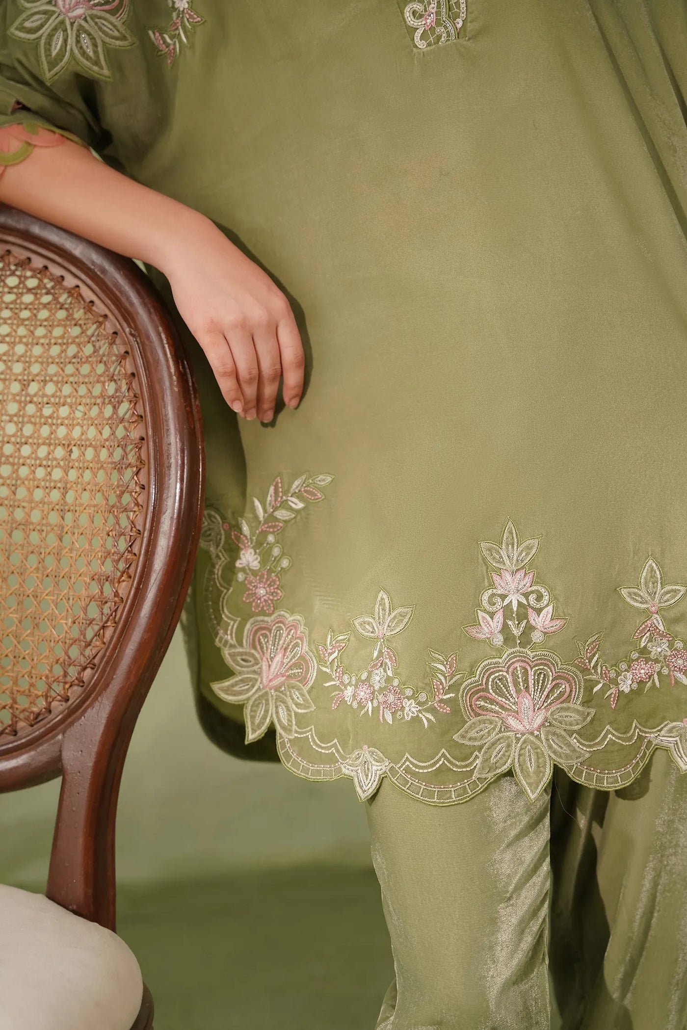 Green Saphire | Velvet Collection '25 | Studio Mehr