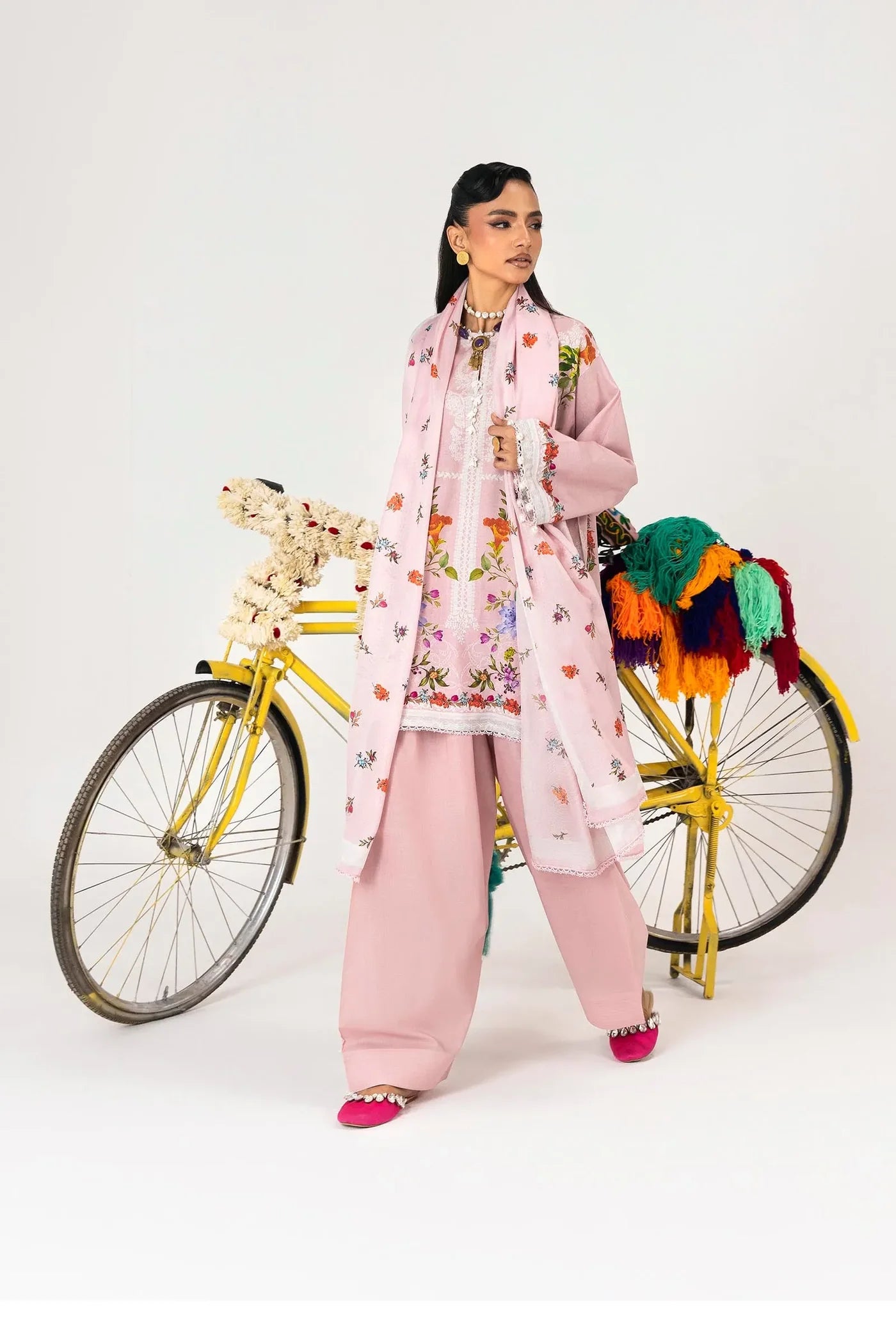H261-003b-3cs | Mahay Spring '26 Vol. 1  | SANA SAFINAZ