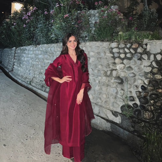 Raw Silk Magenta | SADAF KANWAL