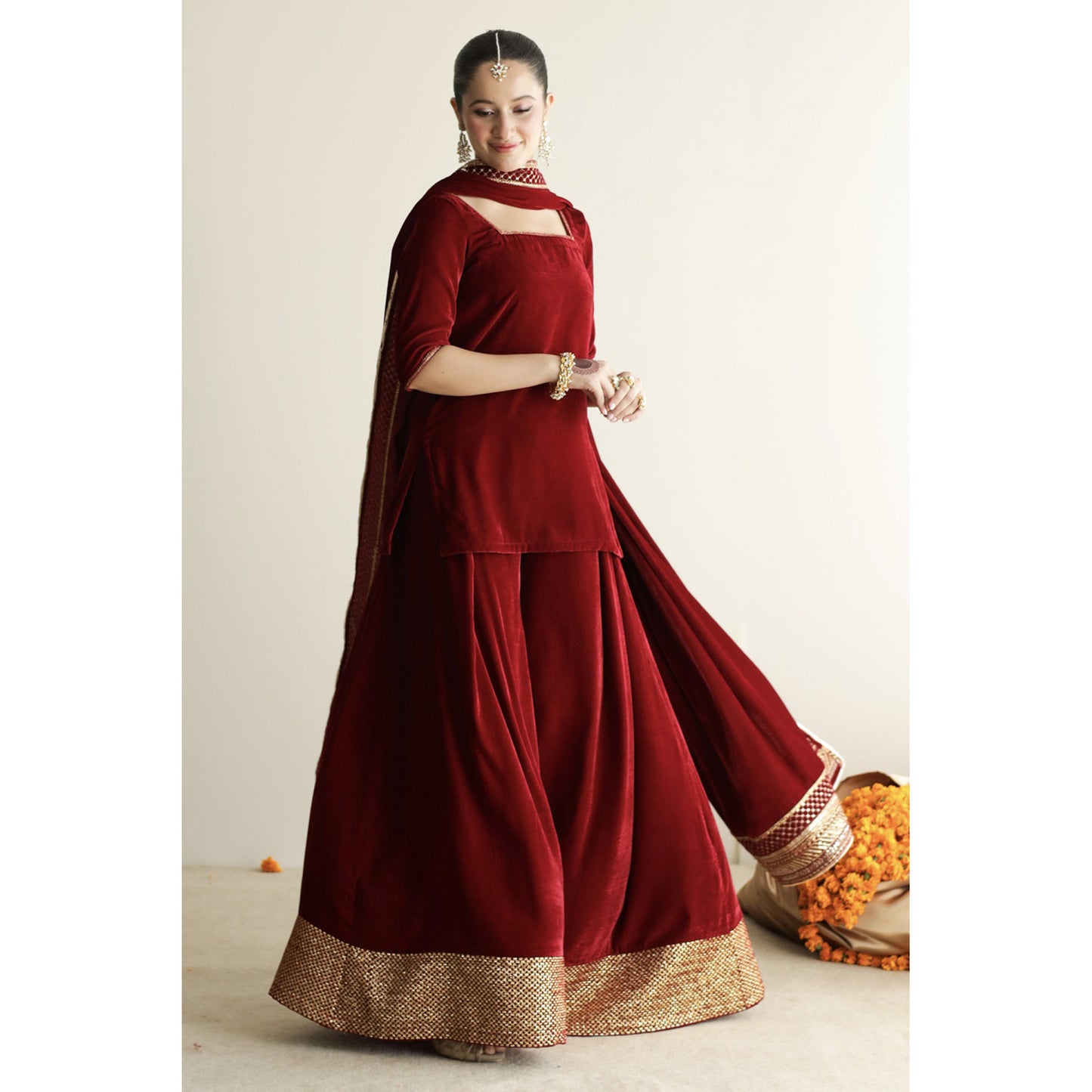 RED OUTFIT  | ZEEBA '25 | DYOT