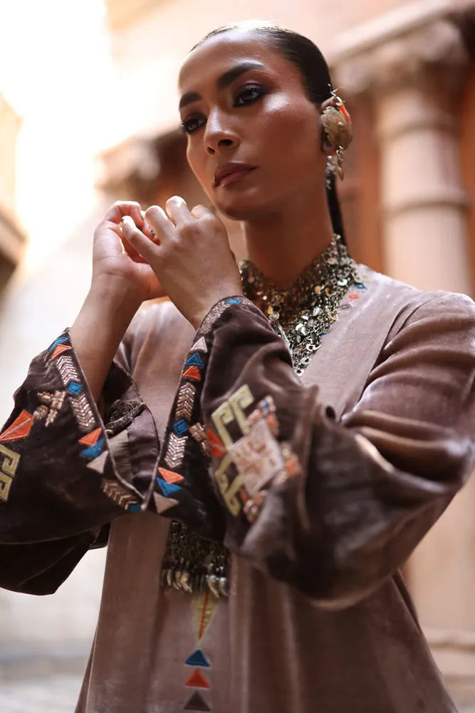 FW25-22 | Fall/Winter '2025-26 Drop | Rozina Munib