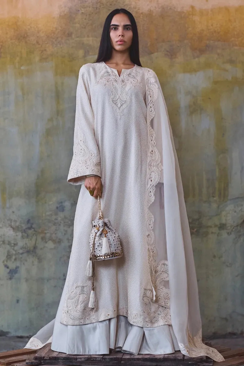 ivory Thread And Zari Embroidered Kurta Set | Diffusion '26 | Iqbal Hussain
