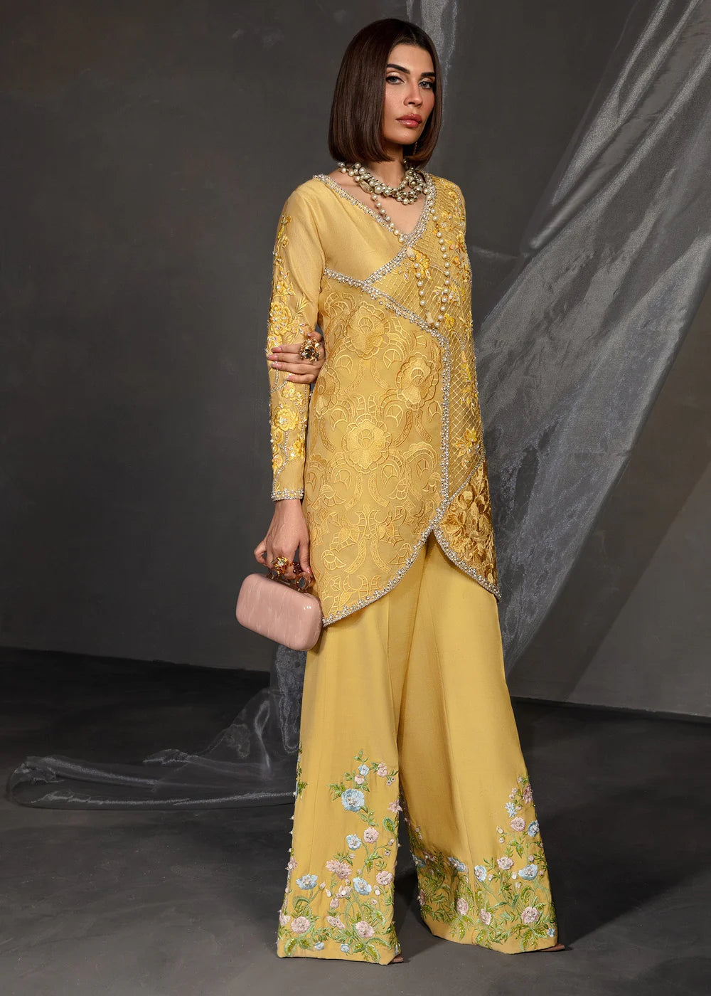 Lumia | Saira Shakira