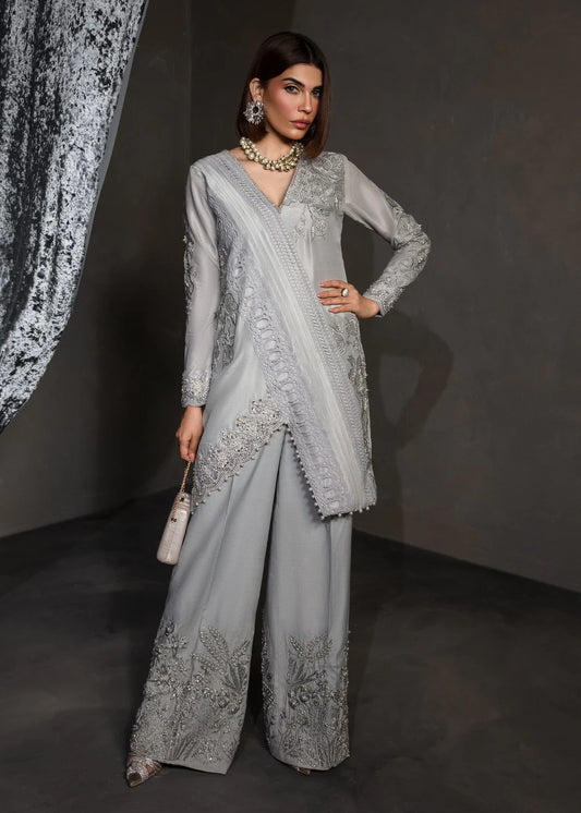 Saffron | Saira Shakira
