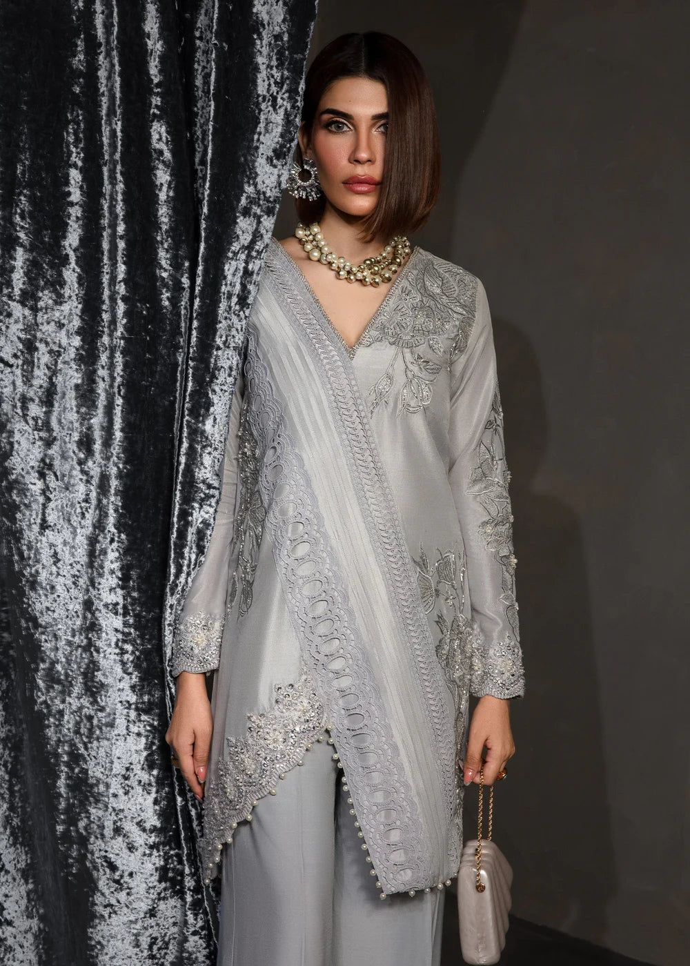 Saffron | Saira Shakira