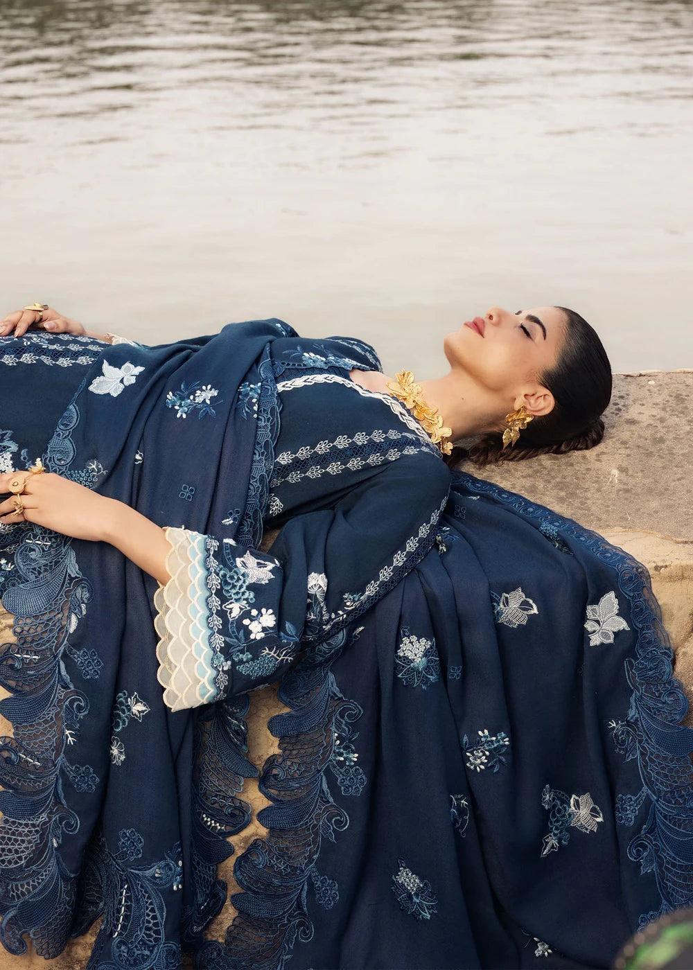 LILA 1-A | Winter Unstitched '25 | Saira Shakira