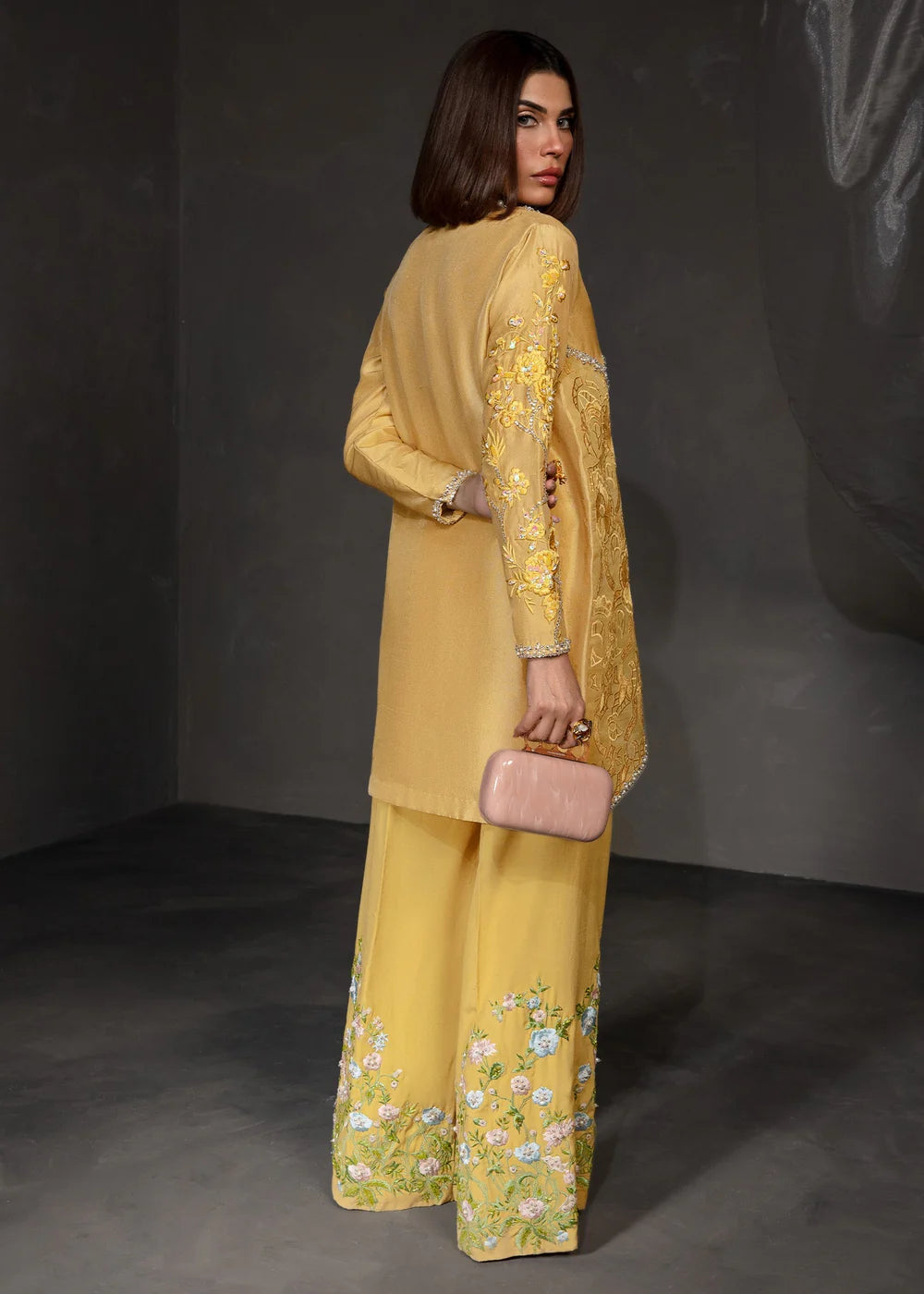 Lumia | Saira Shakira