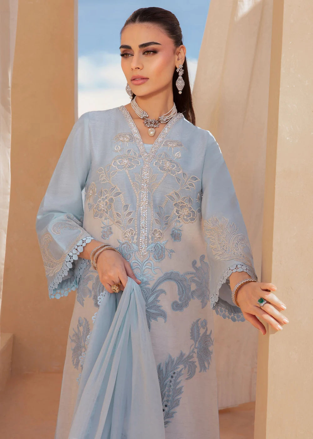 Keshi  | Saira Shakira Rosea Casual Pret'25