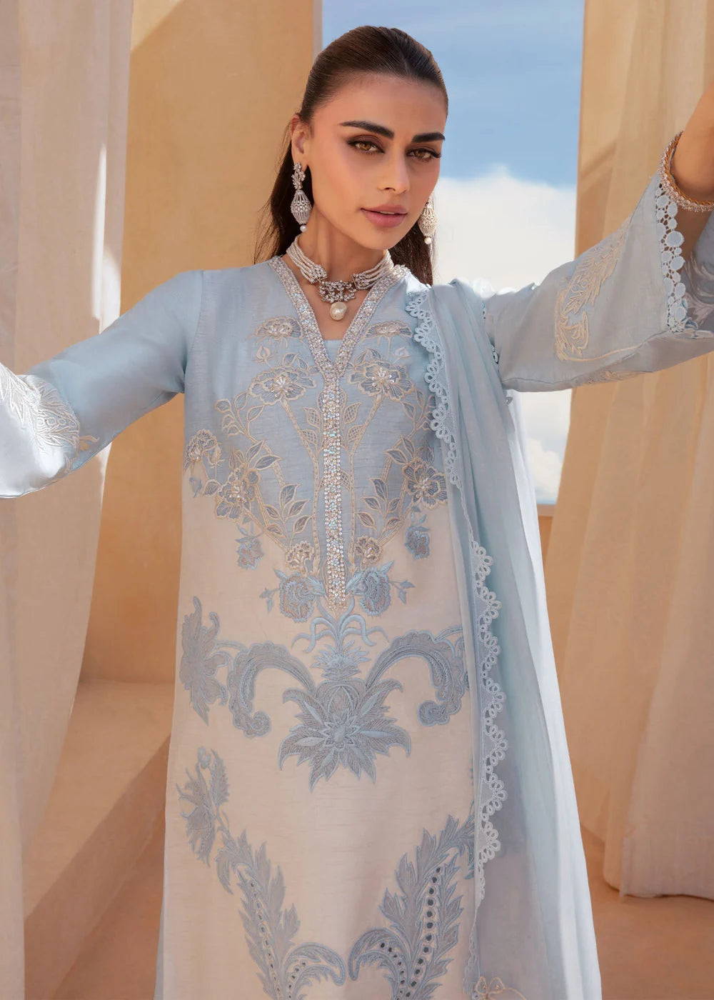 Keshi  | Saira Shakira Rosea Casual Pret'25