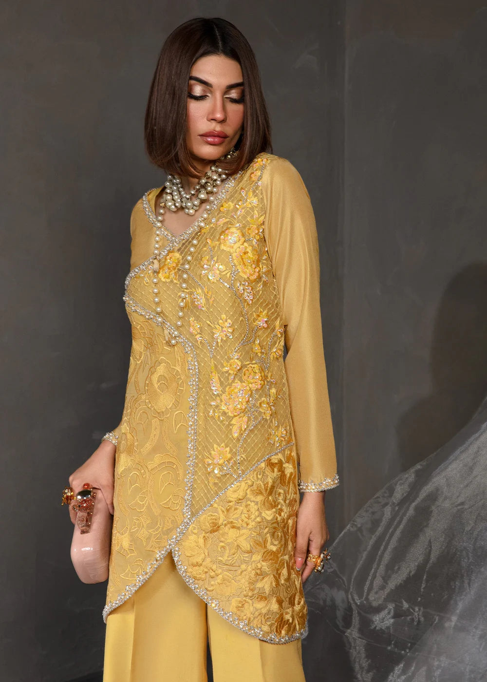 Lumia | Saira Shakira