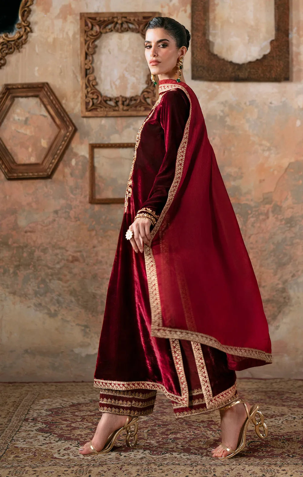 Nyra | Velvets '25 | Maya Ali Pret