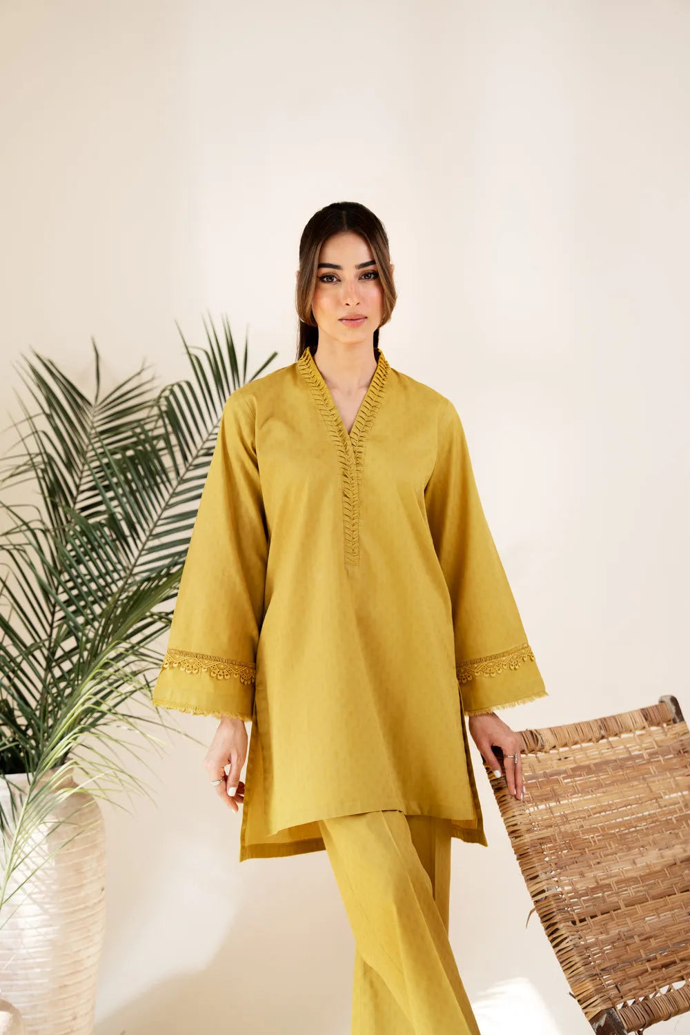 Radiate | Meri Zindagi Hai Tu '26 | Wear Insead