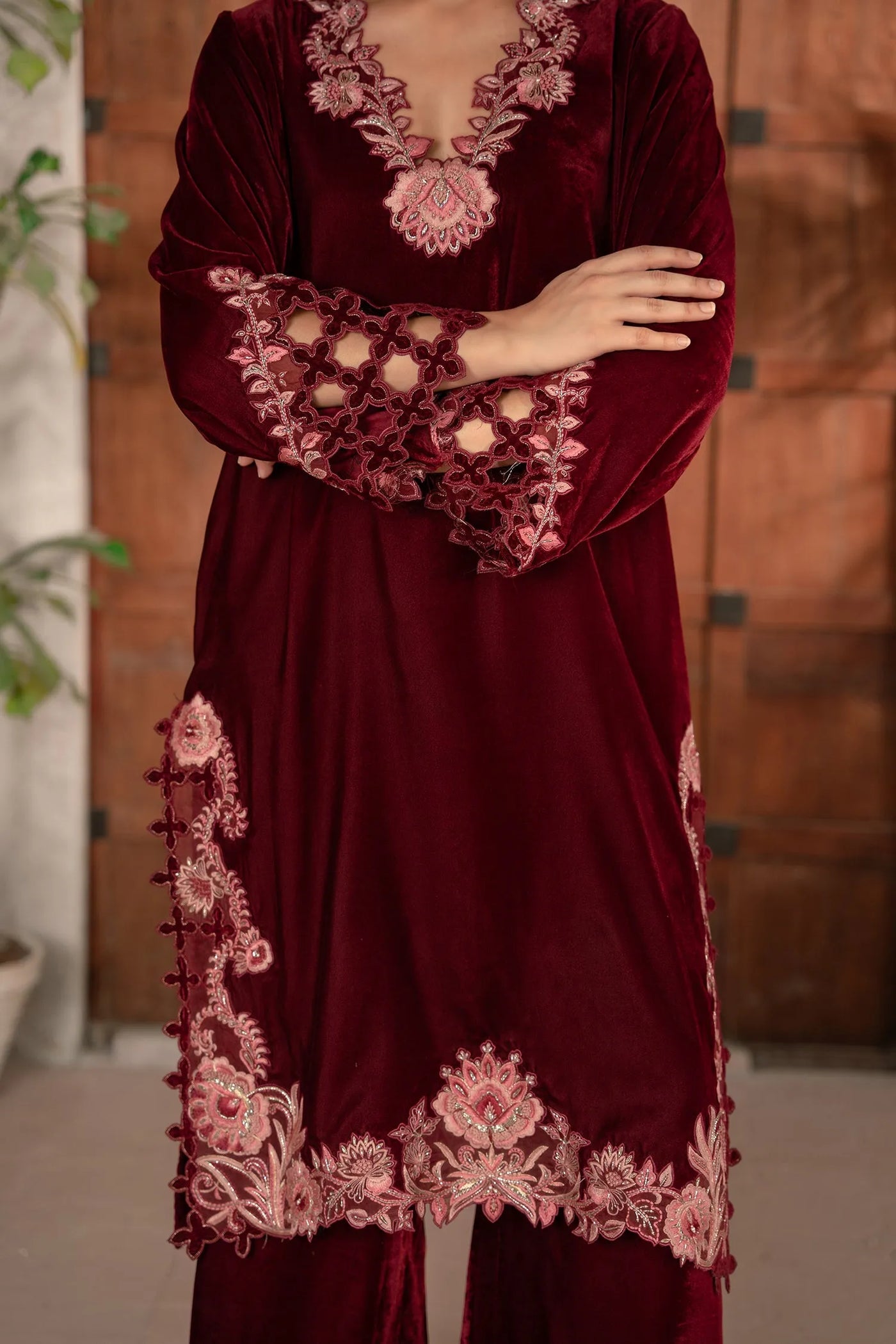 Red Garnet | Velvet Collection '25 | Studio Mehr