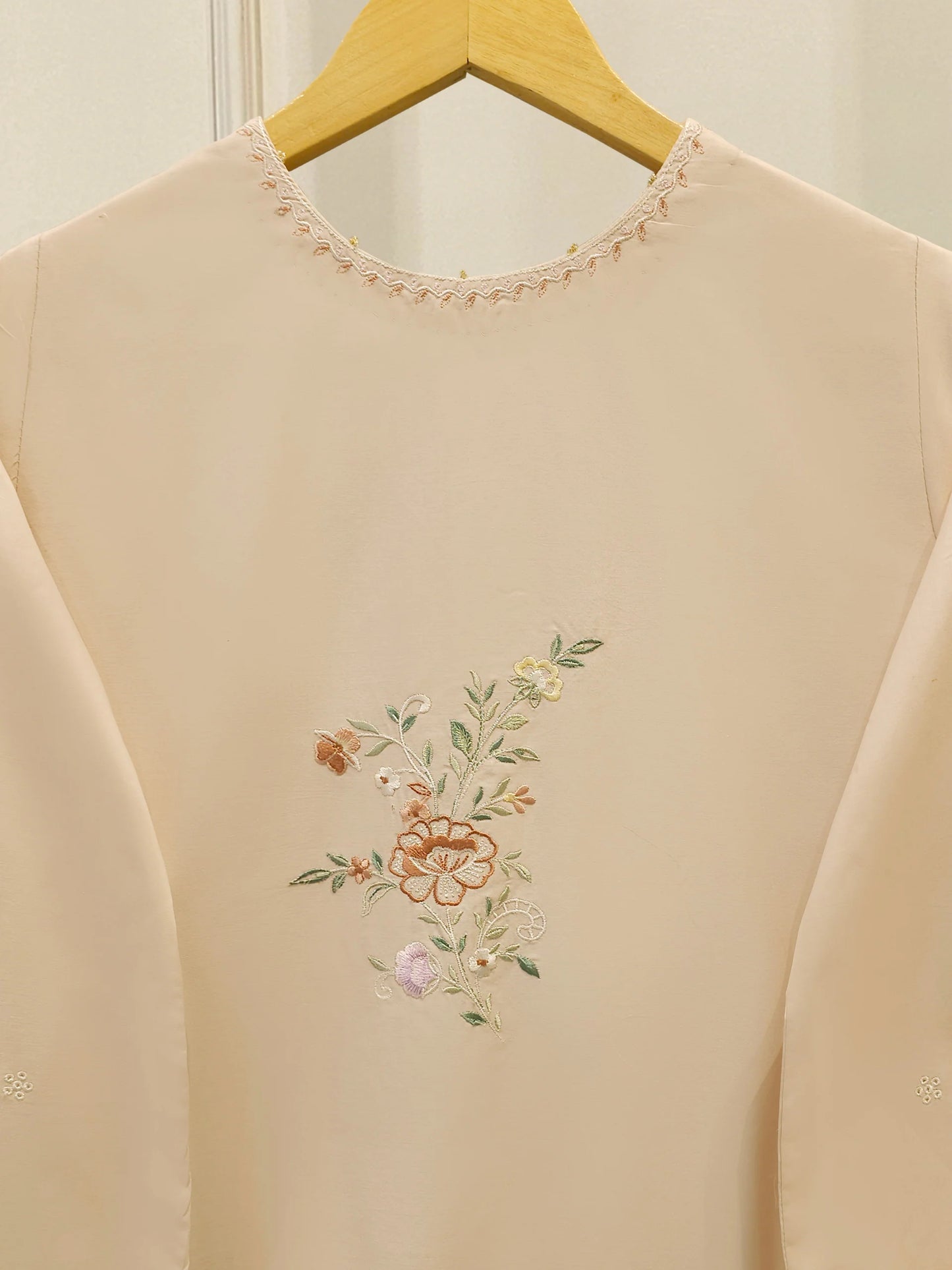 2 Piece - Embroidered Cambric Suit S113770 | Aghanoor Bridal