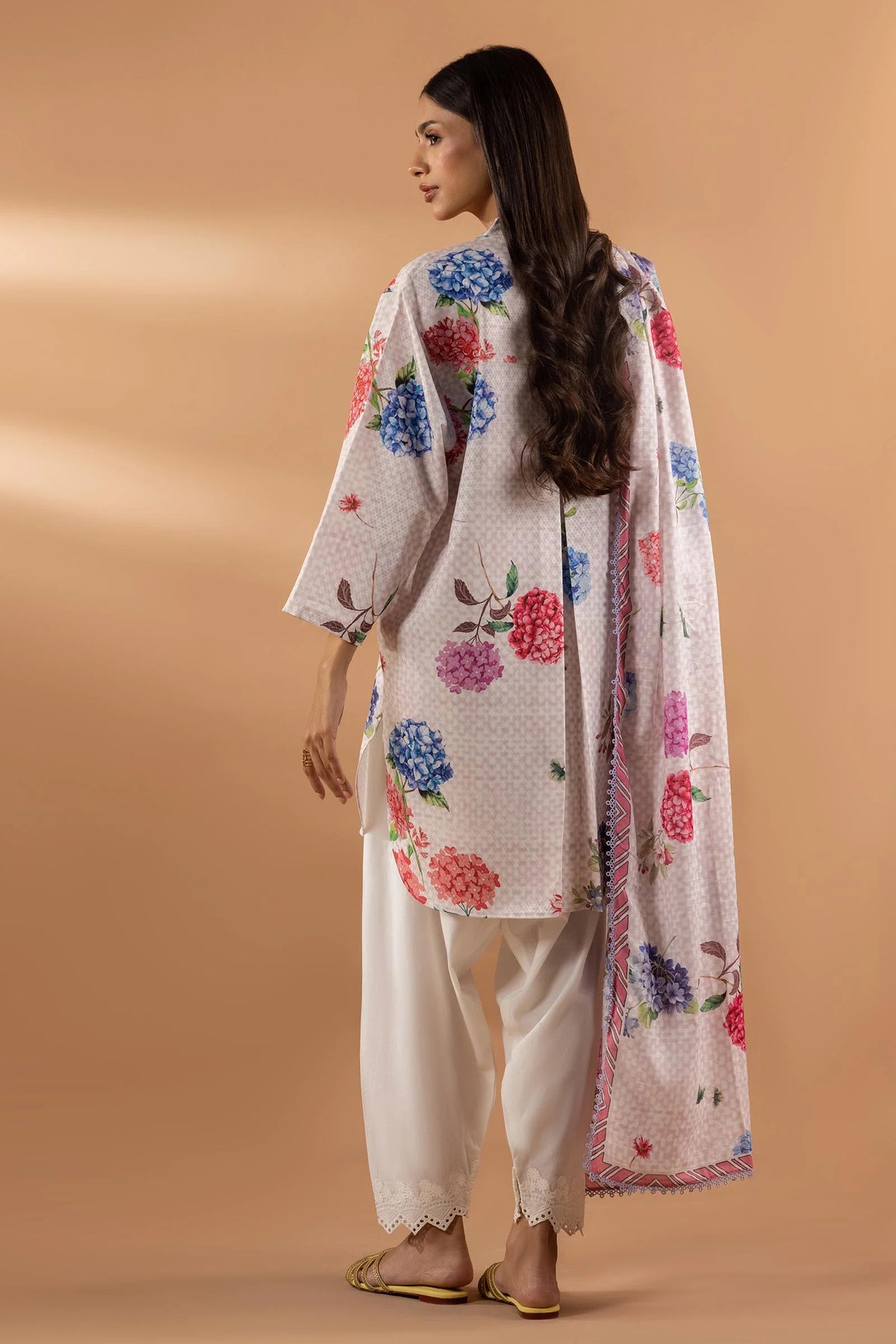 FW25BSP127 | Fall Winter Collection | SANA SAFINAZ