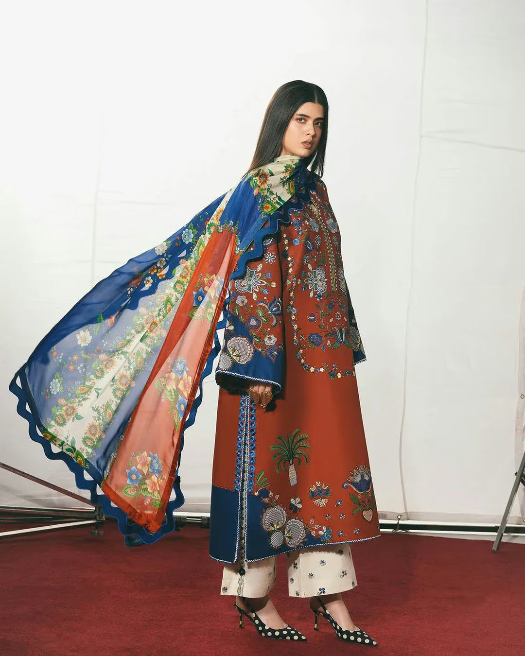 Tahmi | The Reserved View SS / Edit I | Jugnu