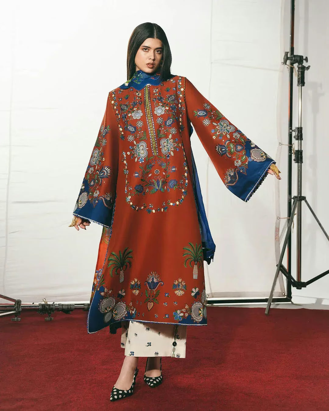 Tahmi | The Reserved View SS / Edit I | Jugnu