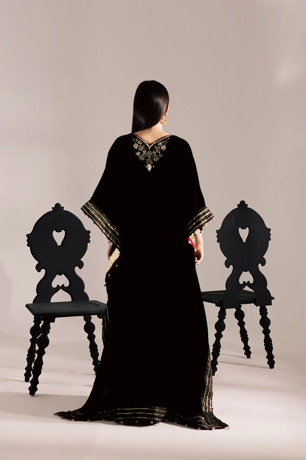 KV-60 | VELVET MUSES | VANYA