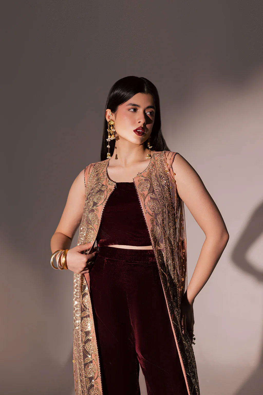 KV-64 | VELVET MUSES | VANYA