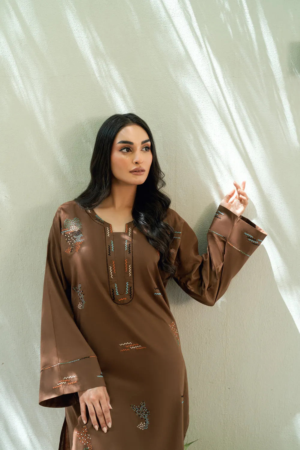 Walnut Set | Meri Zindagi Hai Tu '26 | Wear Insead