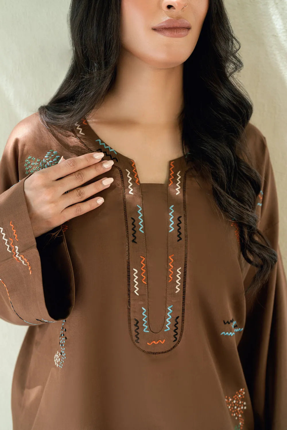 Walnut Set | Meri Zindagi Hai Tu '26 | Wear Insead