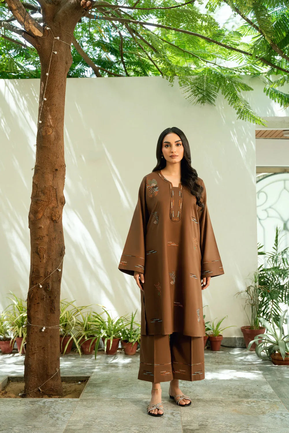 Walnut Set | Meri Zindagi Hai Tu '26 | Wear Insead