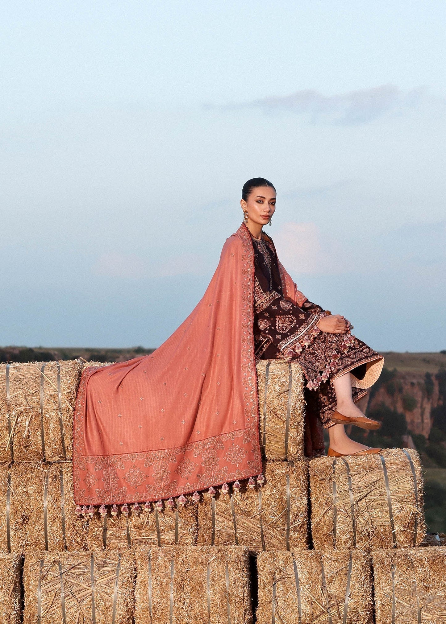 Nazneen | Khaddar '25 | HUSSAIN REHAR