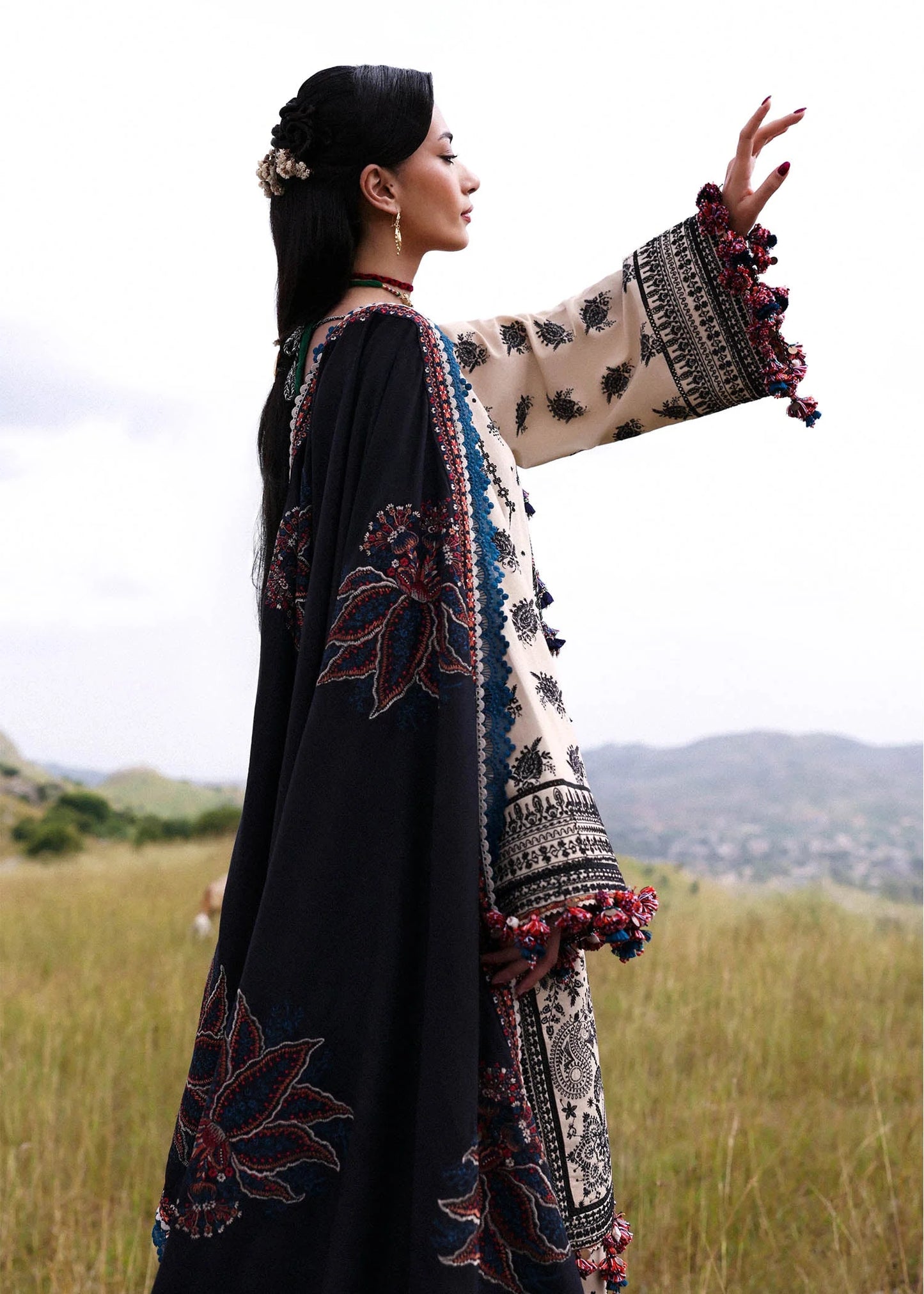 Dhanak | Khaddar '25 | HUSSAIN REHAR