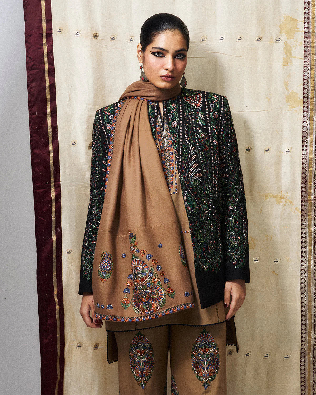 NAJMA COAT | Khaddar Pret '26 | Jugnu Women