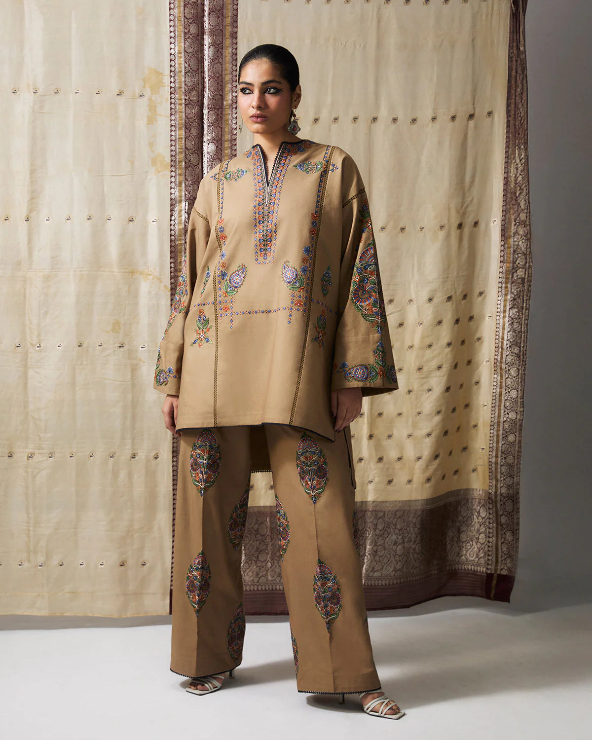 NAJMA | Khaddar Pret '26 | Jugnu Women