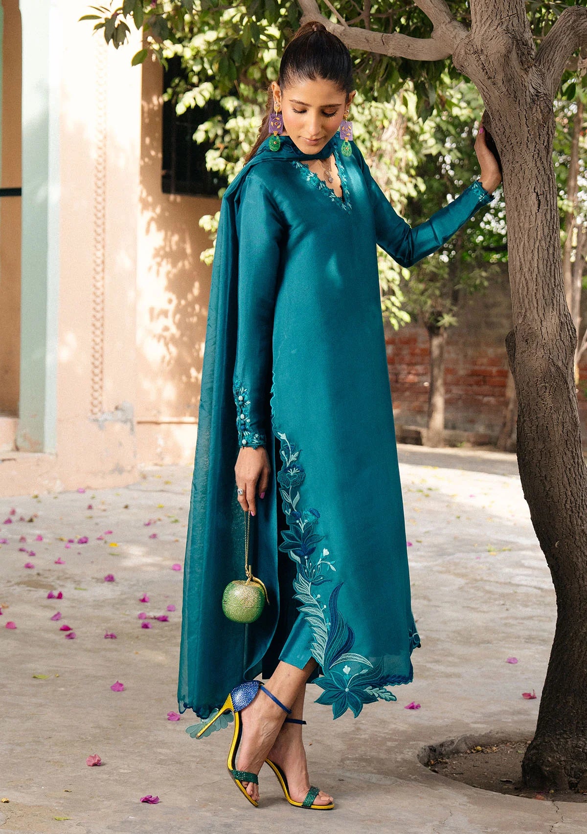 Naida Teal | New Arrivals | Zainab Zulfiqar